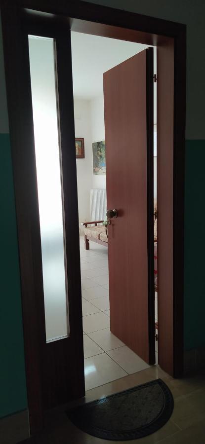Appartamento Marcella a due passi dal mare Marcelli Esterno foto